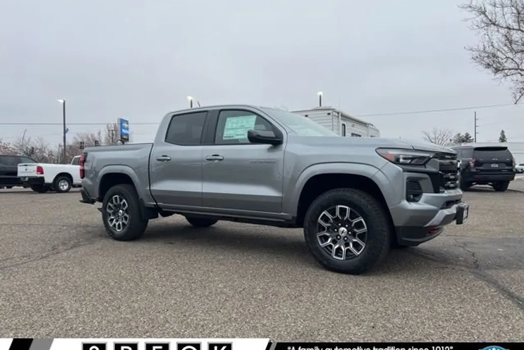 2025 Chevrolet Colorado Z71 photo 1