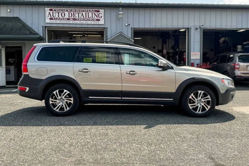 2014 Volvo XC70 3.2 photo 1