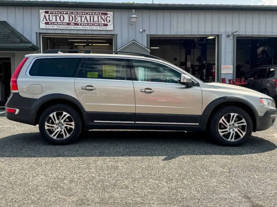 2014 Volvo XC70 3.2 photo 1