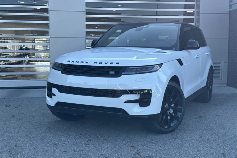 2025 Land Rover Range Rover Sport SE photo 1