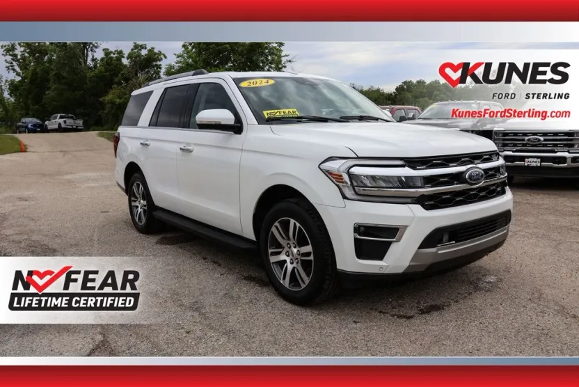 2024 Ford Expedition Limited photo 1