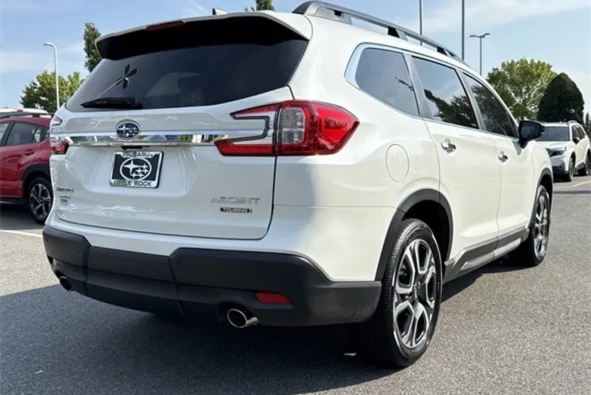 2025 Subaru Ascent Touring photo 1