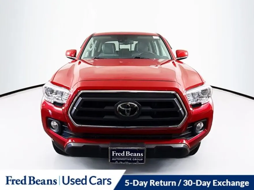 2022 Toyota Tacoma SR5 V6 photo 1