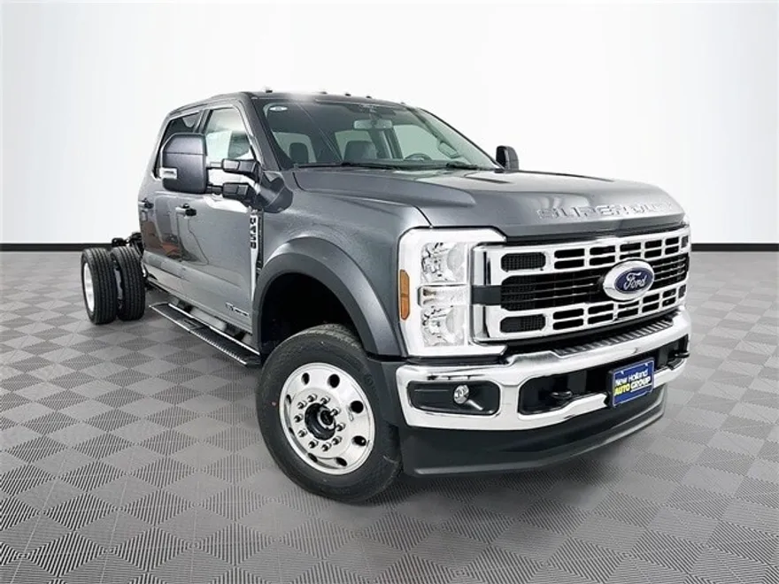 2026 Ford F-450 photo 1
