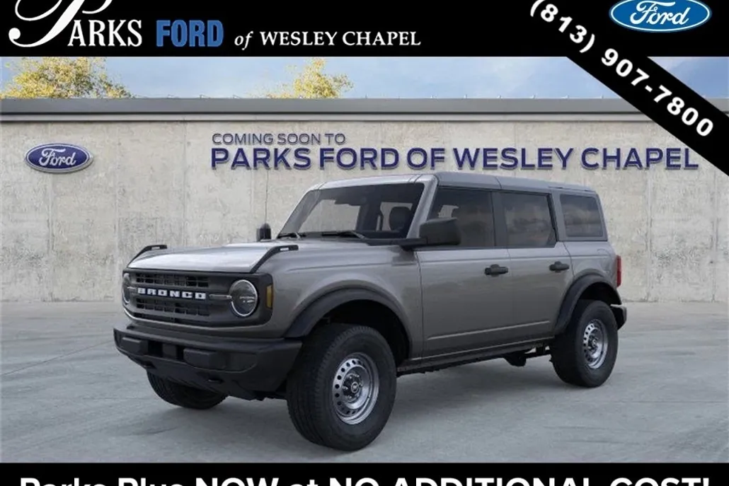 2025 Ford Bronco Base photo 1