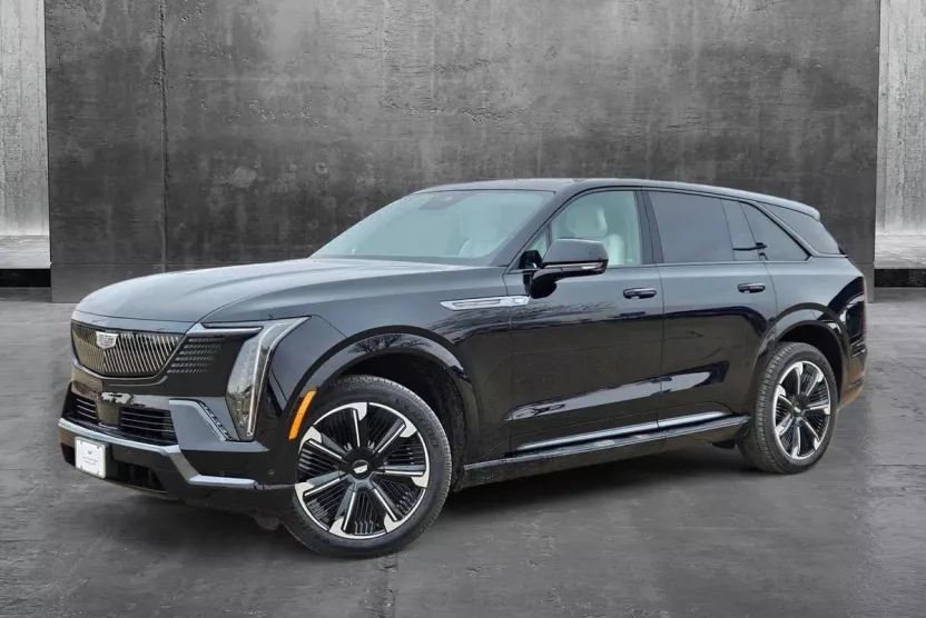 2025 Cadillac Escalade IQ Sport photo 1