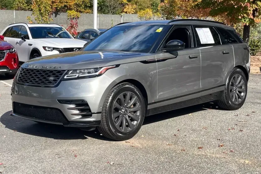2018 Land Rover Range Rover Velar SE photo 1