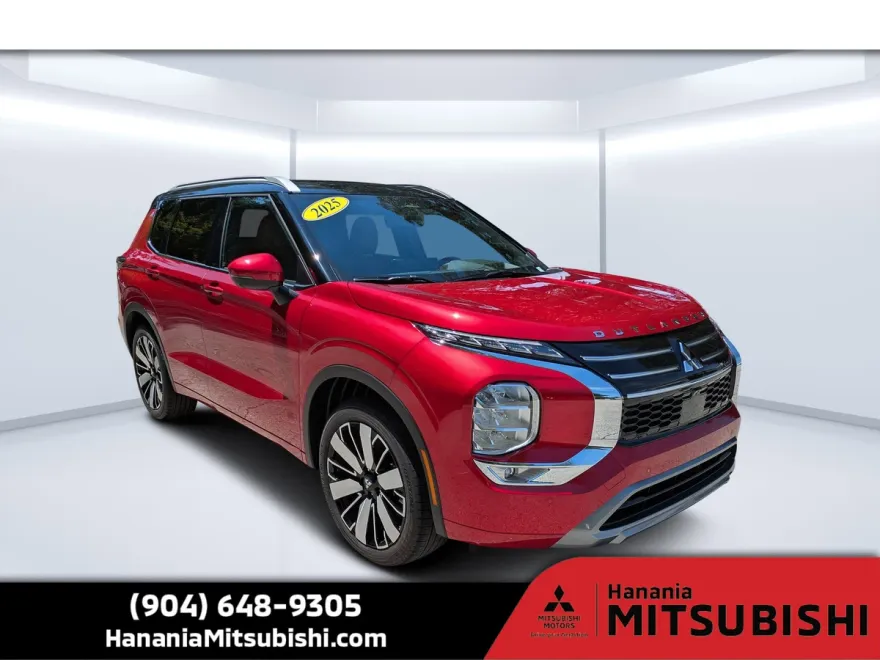 2025 Mitsubishi Outlander SEL photo 1