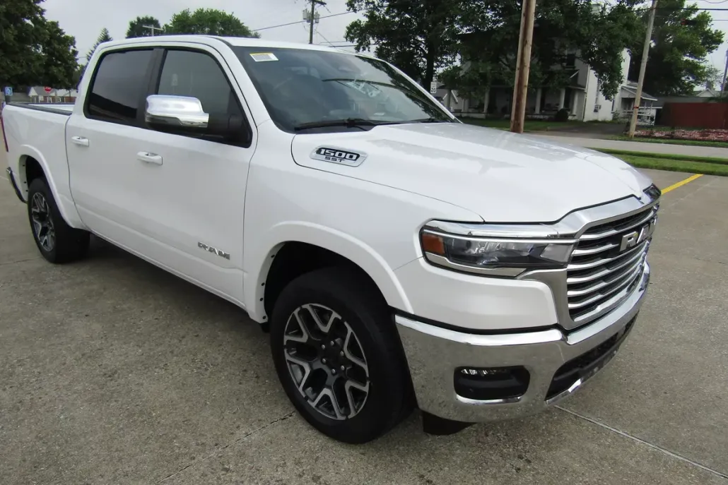 2025 Ram 1500 Laramie photo 1