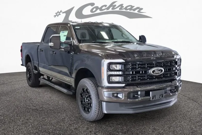 2024 Ford F-350 XLT photo 1