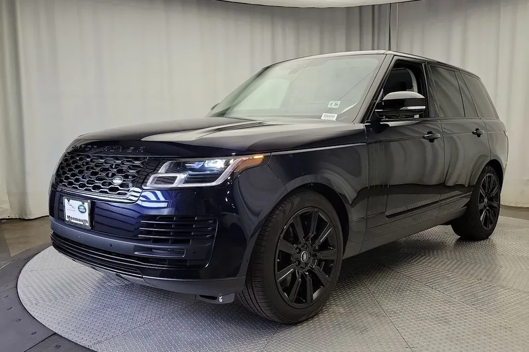 2021 Land Rover Range Rover P525 HSE HSE Westminster Edition photo 1