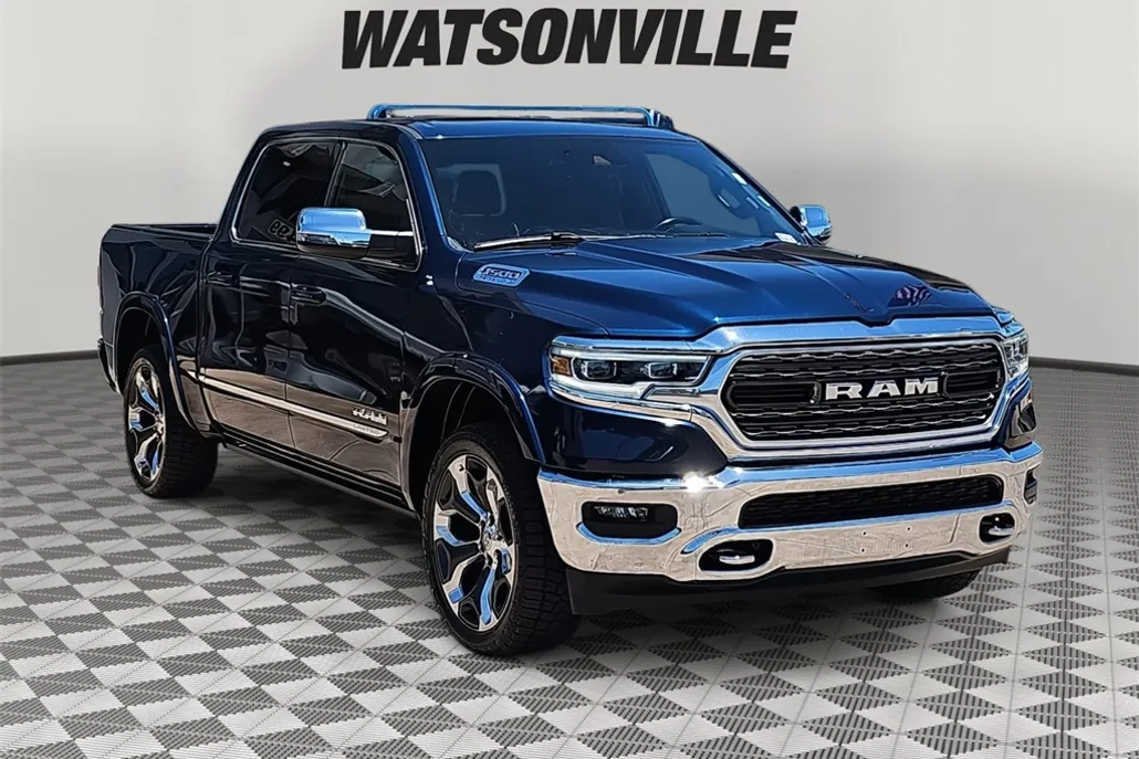 2023 Ram 1500 Limited photo 1