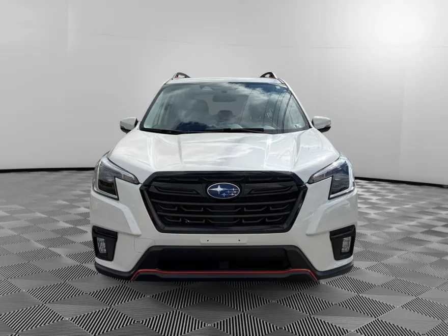 2024 Subaru Forester Sport photo 1