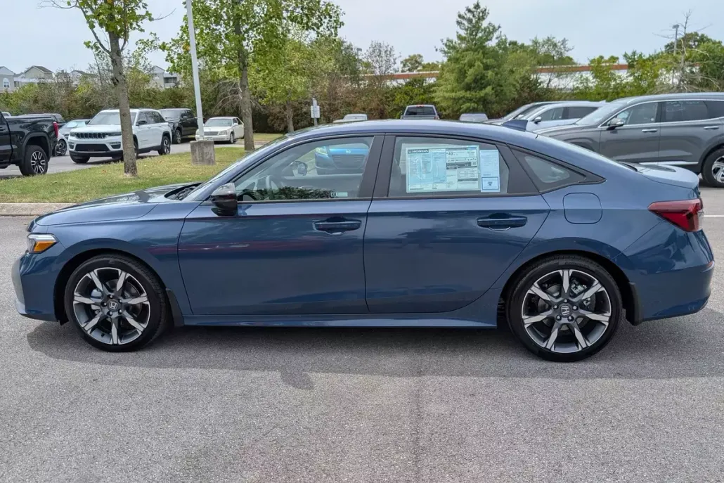 2026 Honda Civic Hybrid Sport Touring photo 1