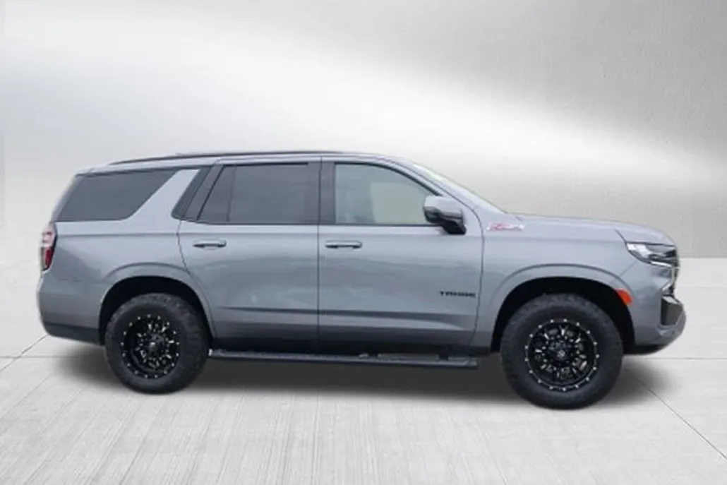 2022 Chevrolet Tahoe Z71 photo 1