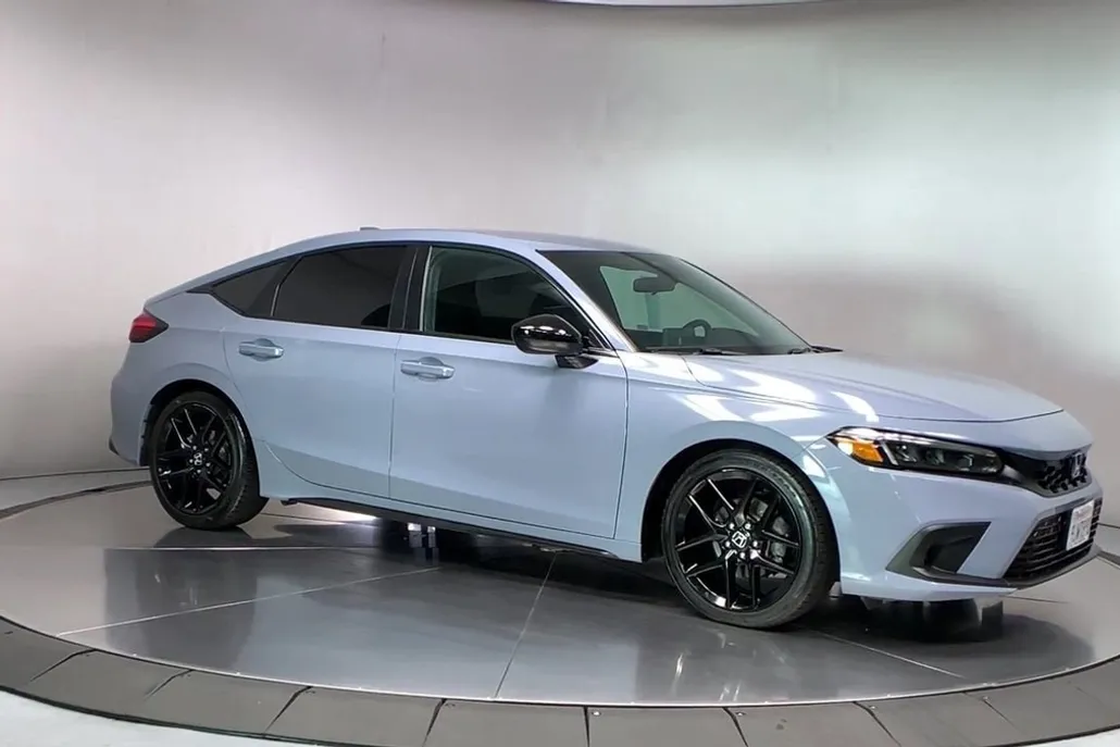 2024 Honda Civic Hatchback Sport photo 1