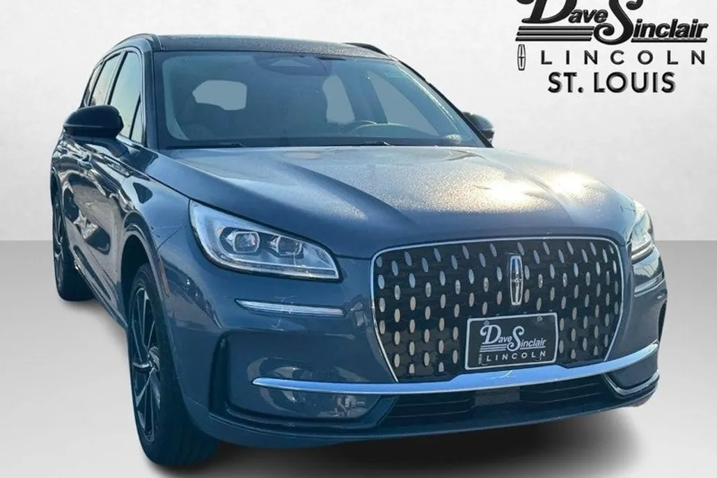 2025 Lincoln Corsair Grand Touring photo 1