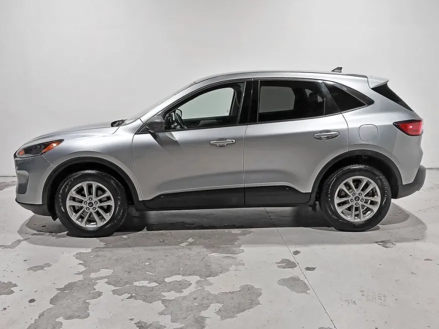 2022 Ford Escape SE photo 1
