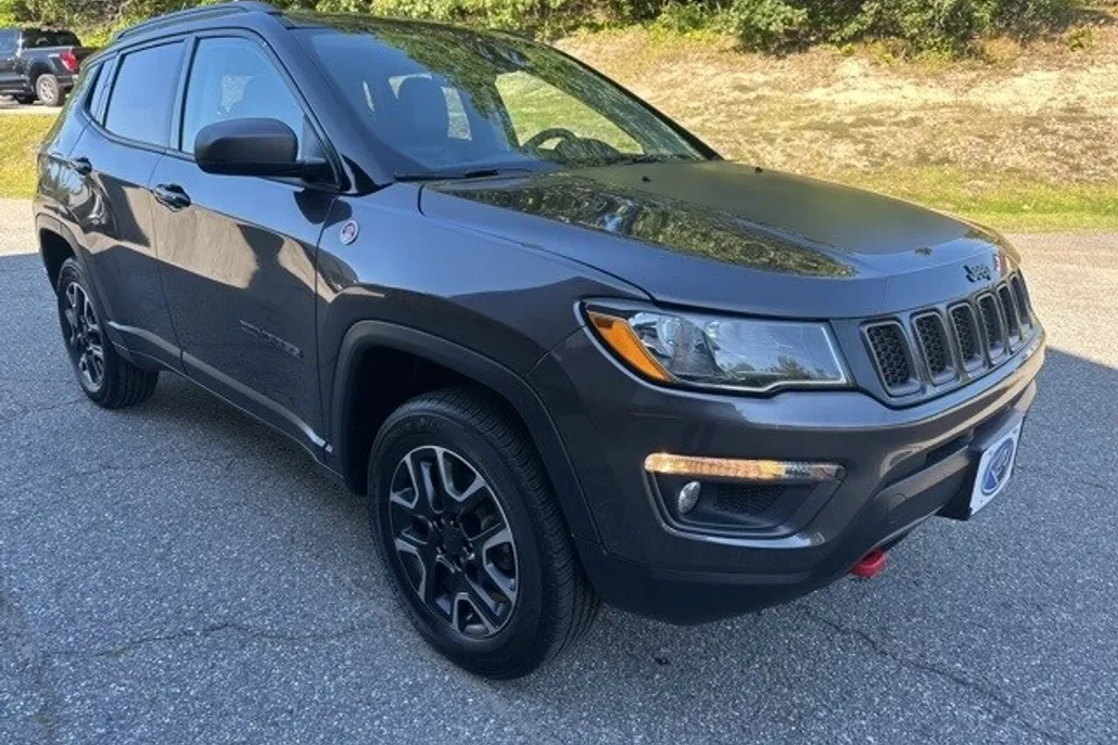 2021 Jeep Compass Trailhawk photo 1