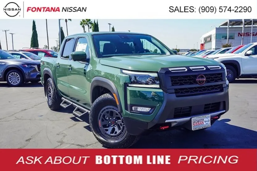 2026 Nissan Frontier Crew Cab PRO-X photo 1