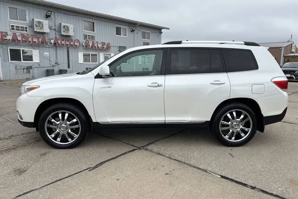 2011 Toyota Highlander Hybrid Limited SE photo 1