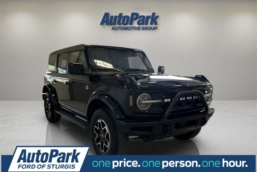 2021 Ford Bronco Outer Banks photo 1