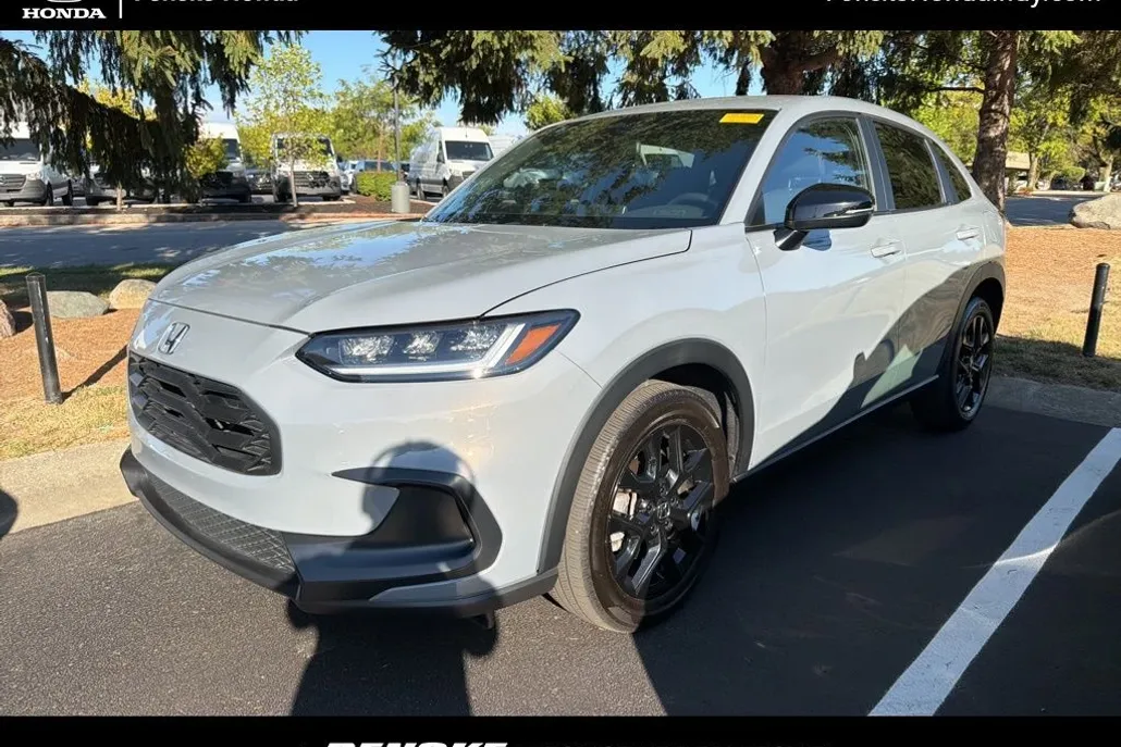 2024 Honda HR-V Sport photo 1