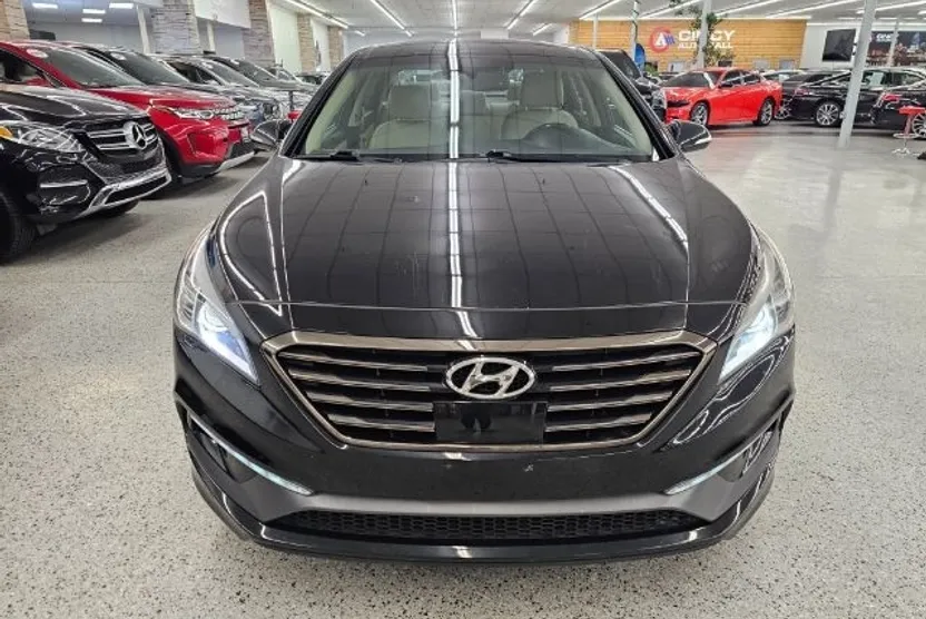 2016 Hyundai Sonata Limited photo 1