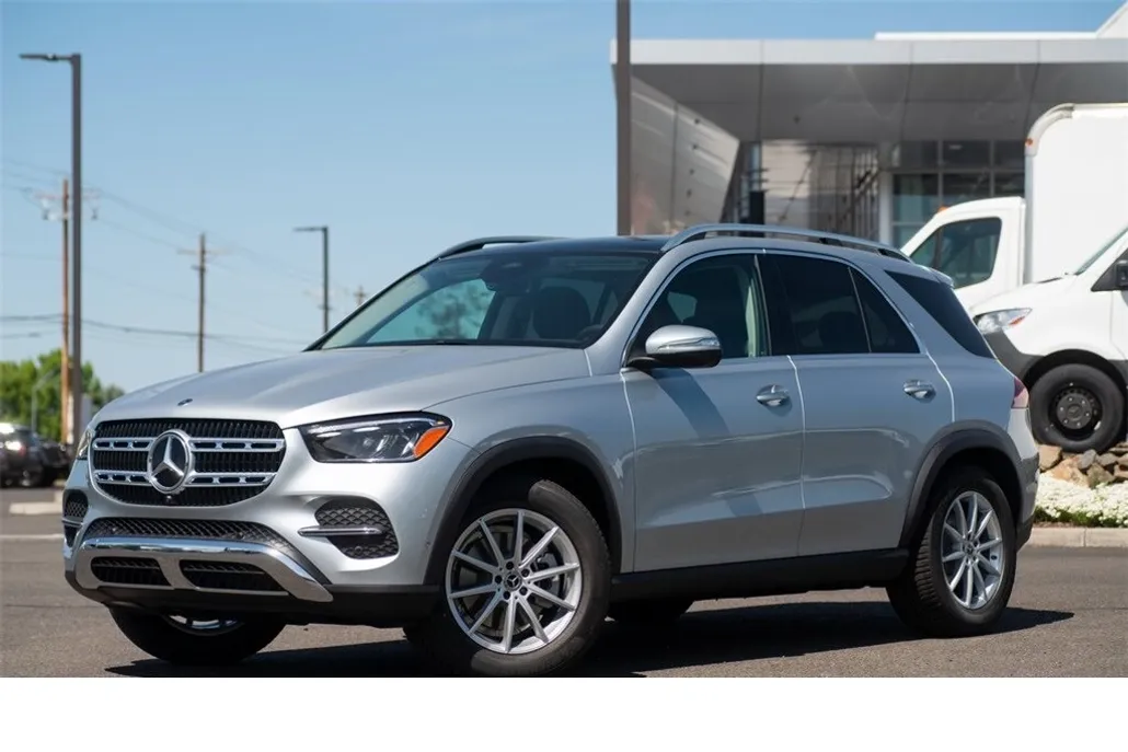2025 Mercedes Benz GLE 350 4MATIC photo 1