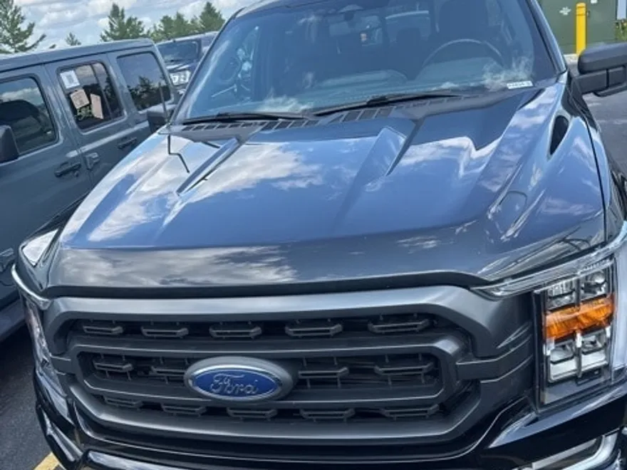2022 Ford F-150 XLT photo 1