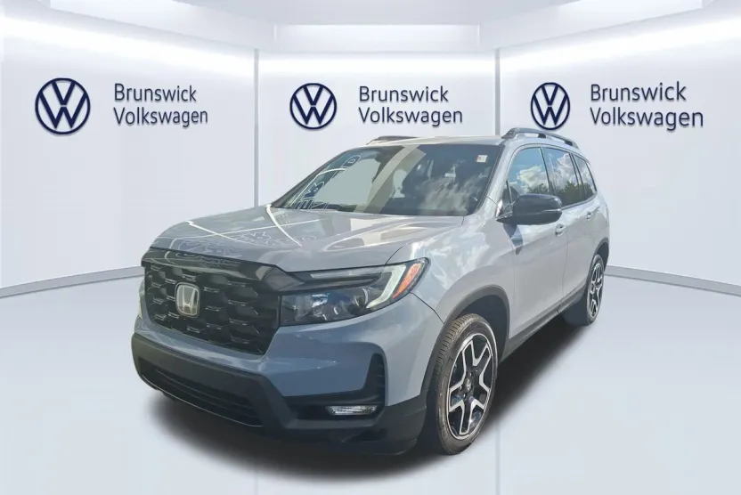 2022 Honda Passport Elite photo 1