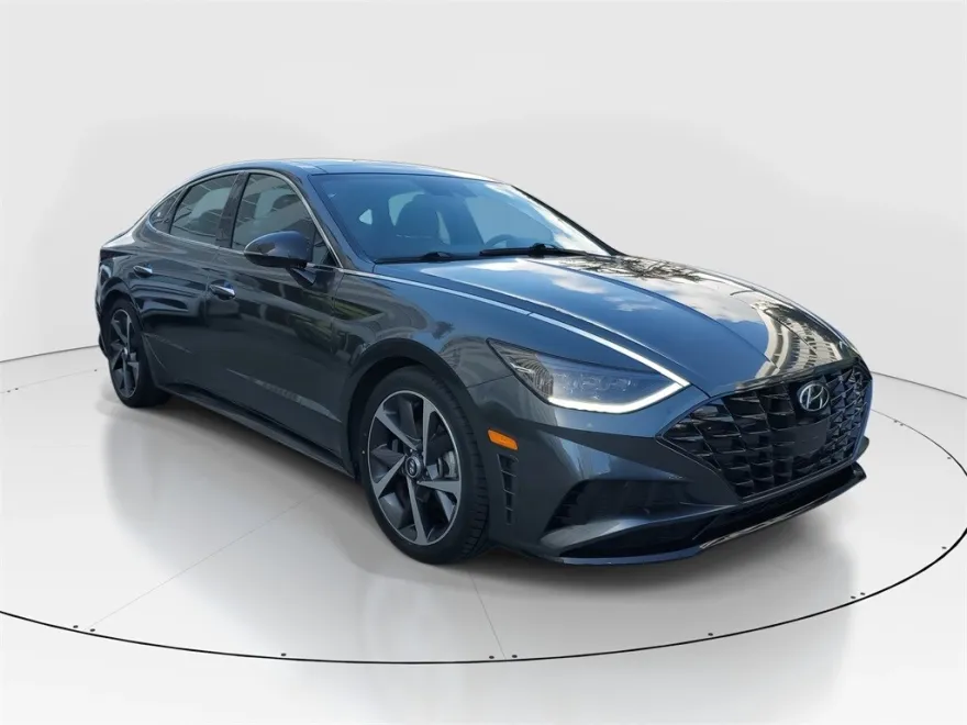 2023 Hyundai Sonata SEL Plus photo 1