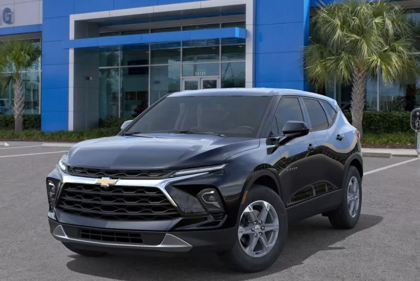 2025 Chevrolet Blazer 2LT photo 1