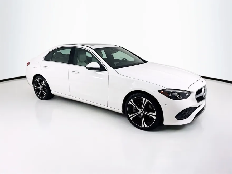 2024 Mercedes Benz C 300 photo 1