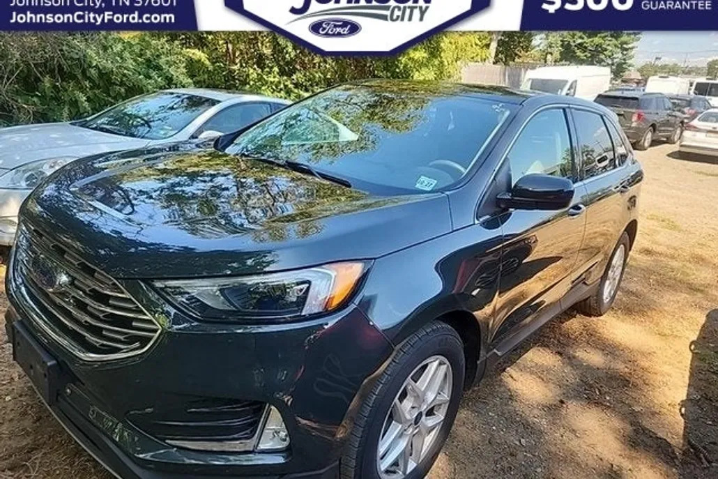 2022 Ford Edge SEL photo 1