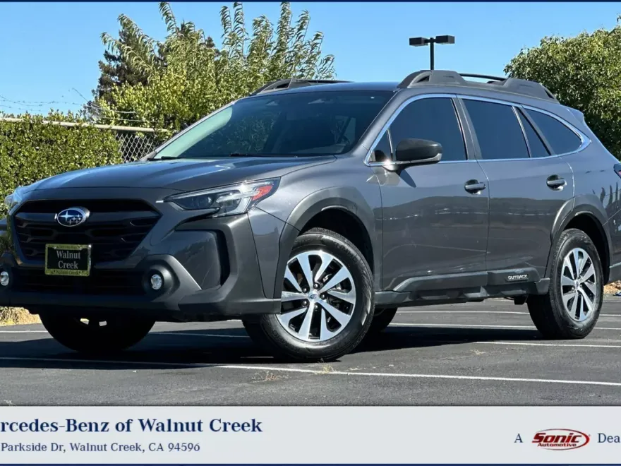 2023 Subaru Outback Base photo 1
