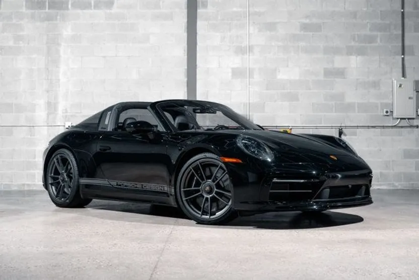 2022 Porsche 911 Targa 4 GTS Coupe photo 1