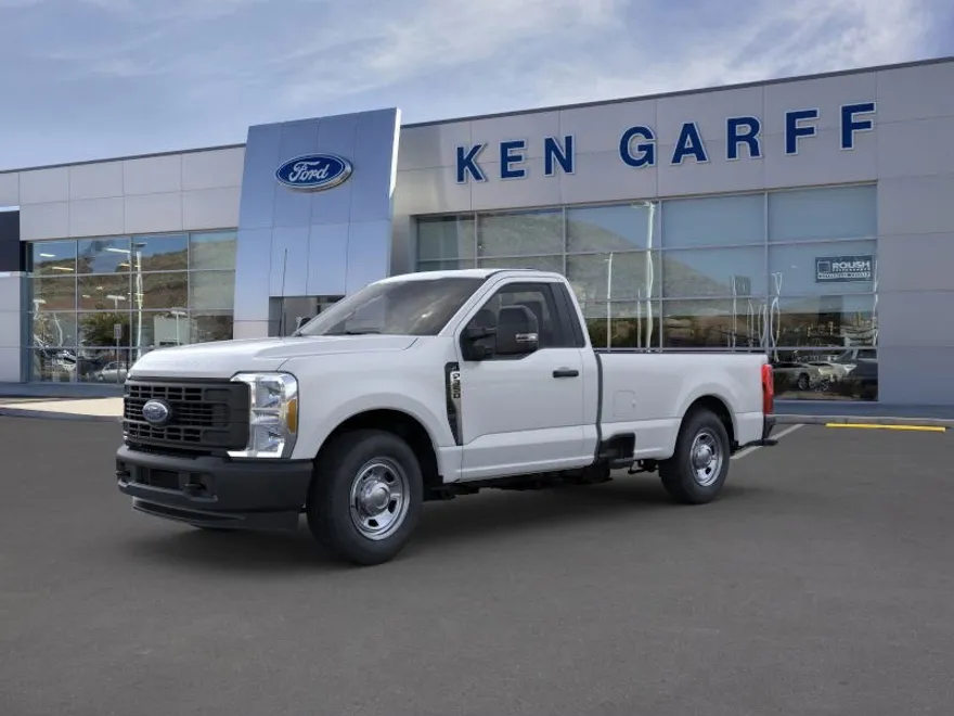 2025 Ford F-350 XL photo 1