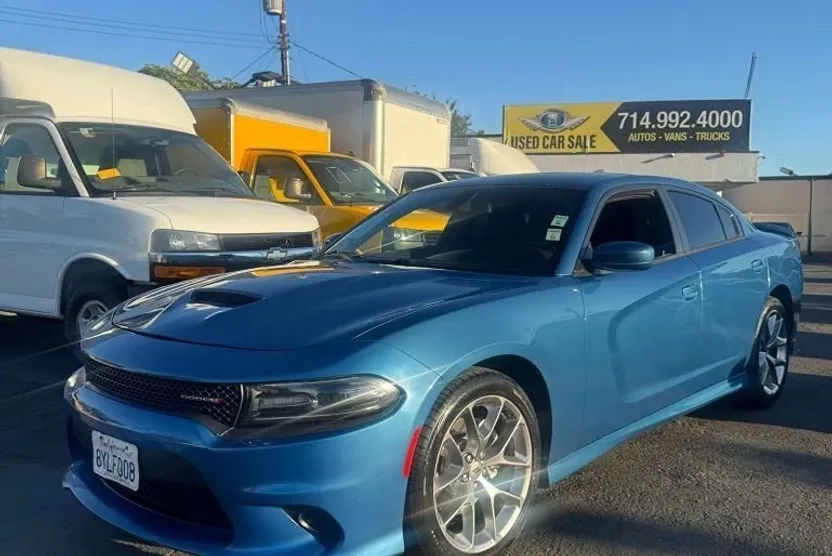 2020 Dodge Charger GT photo 1