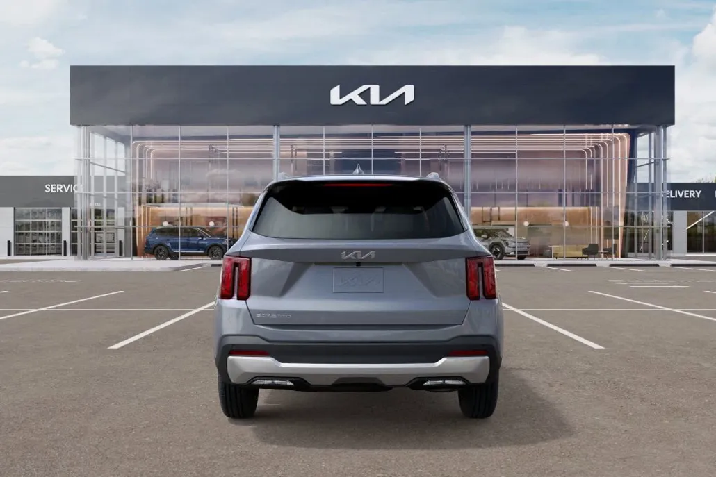 2025 Kia Sorento S photo 1