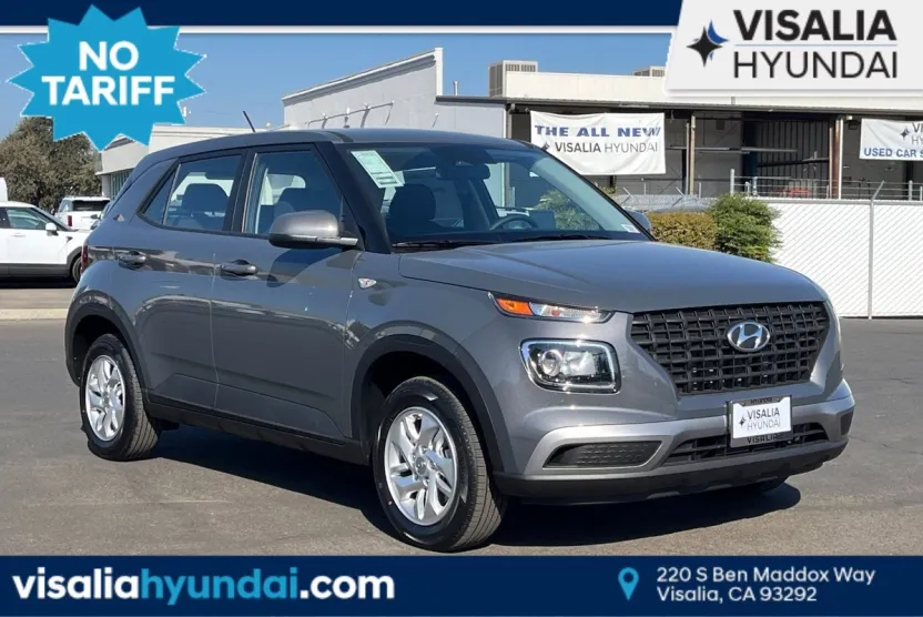 2025 Hyundai Venue SE photo 1