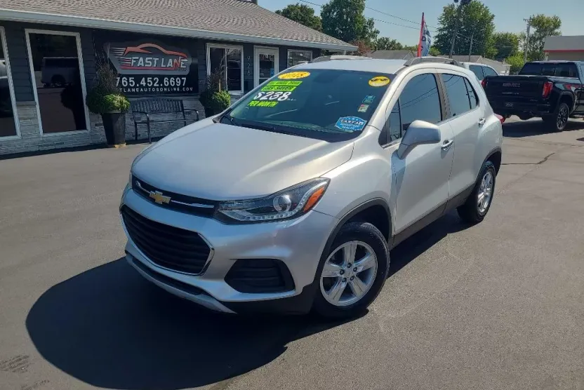 2018 Chevrolet Trax LT photo 1