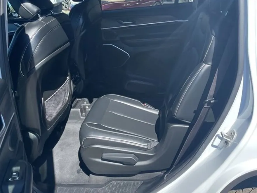 2021 Jeep Grand Cherokee Limited photo 1