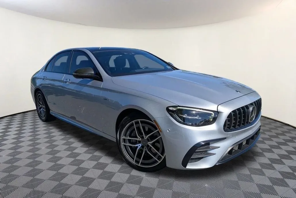2022 Mercedes Benz E 53 AMG 4MATIC photo 1