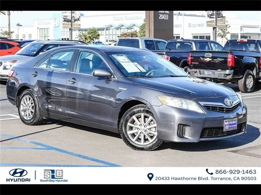 2011 Toyota Camry Hybrid Base photo 1