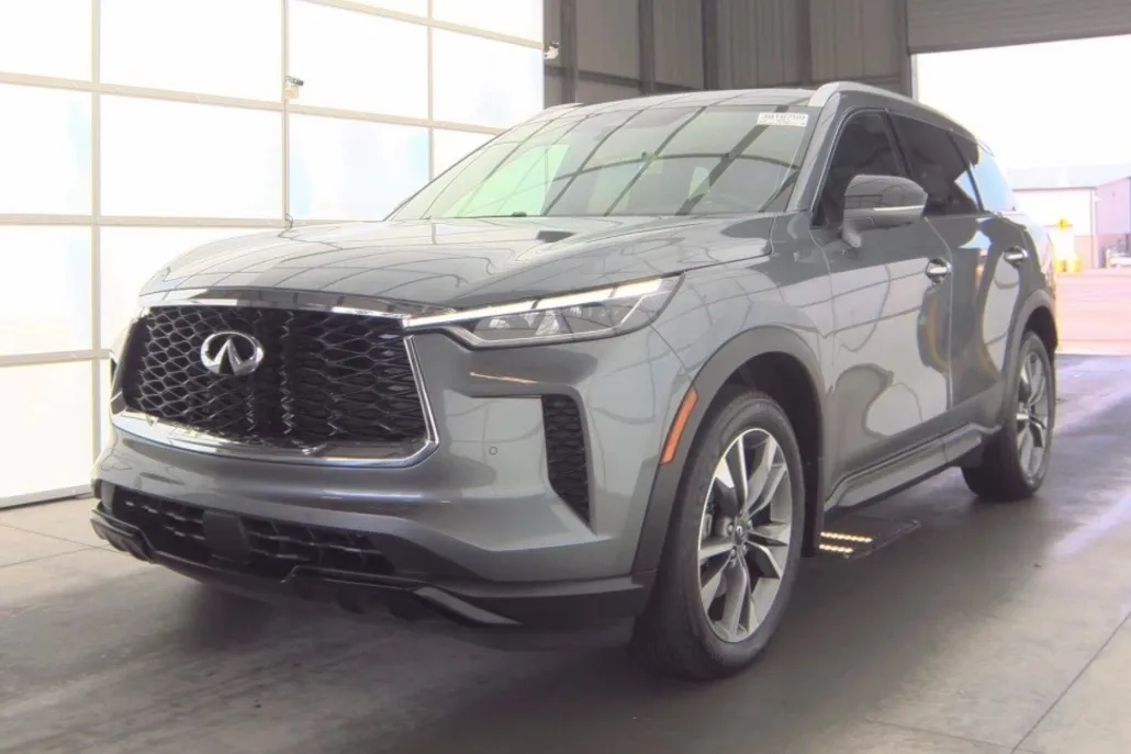 2024 Infiniti QX60 Luxe photo 1
