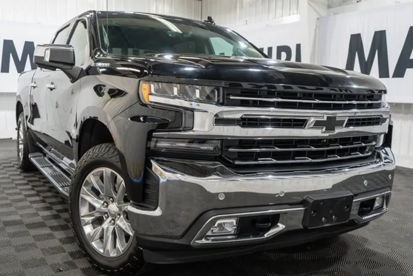 2022 Chevrolet Silverado 1500 LTZ photo 1