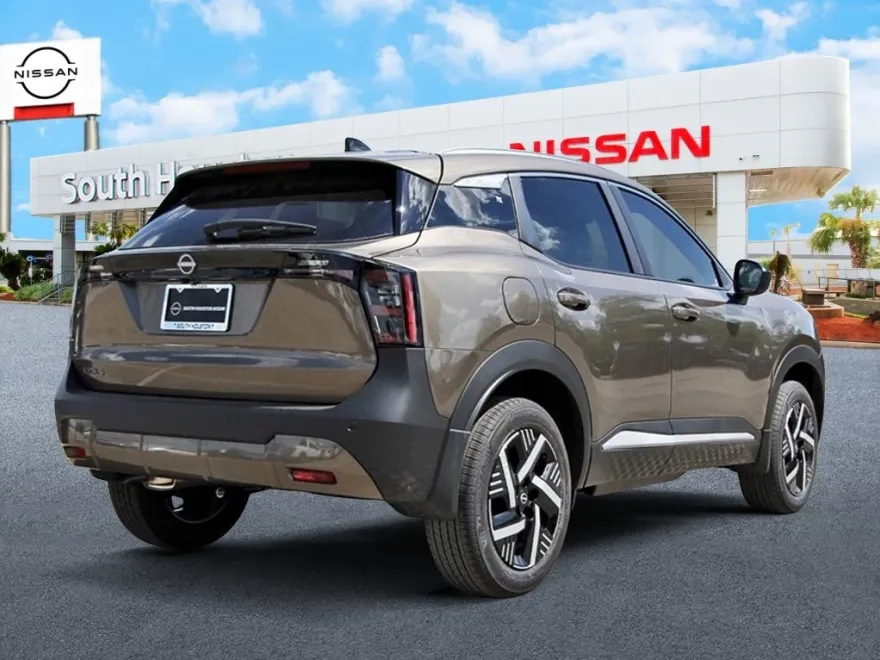 2026 Nissan Kicks SV photo 1