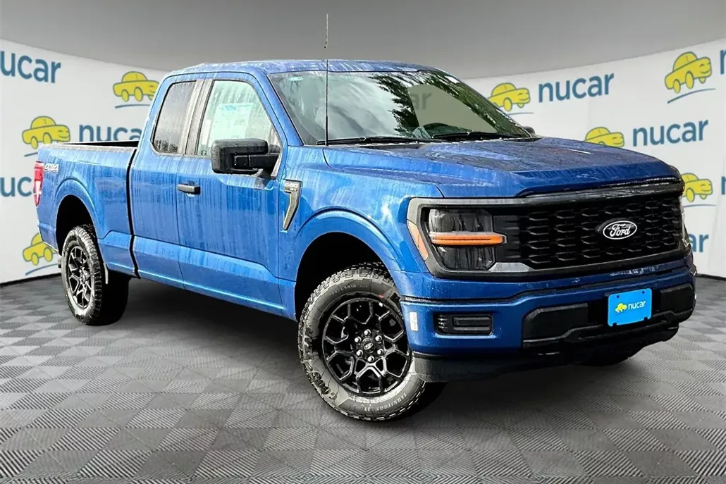 2025 Ford F-150 STX photo 1
