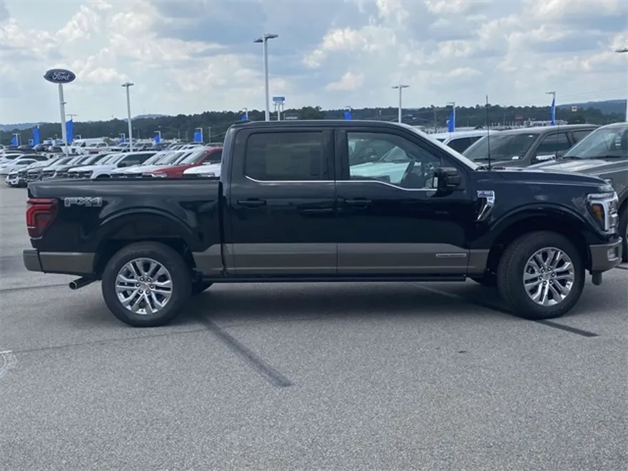 2025 Ford F-150 King Ranch photo 1